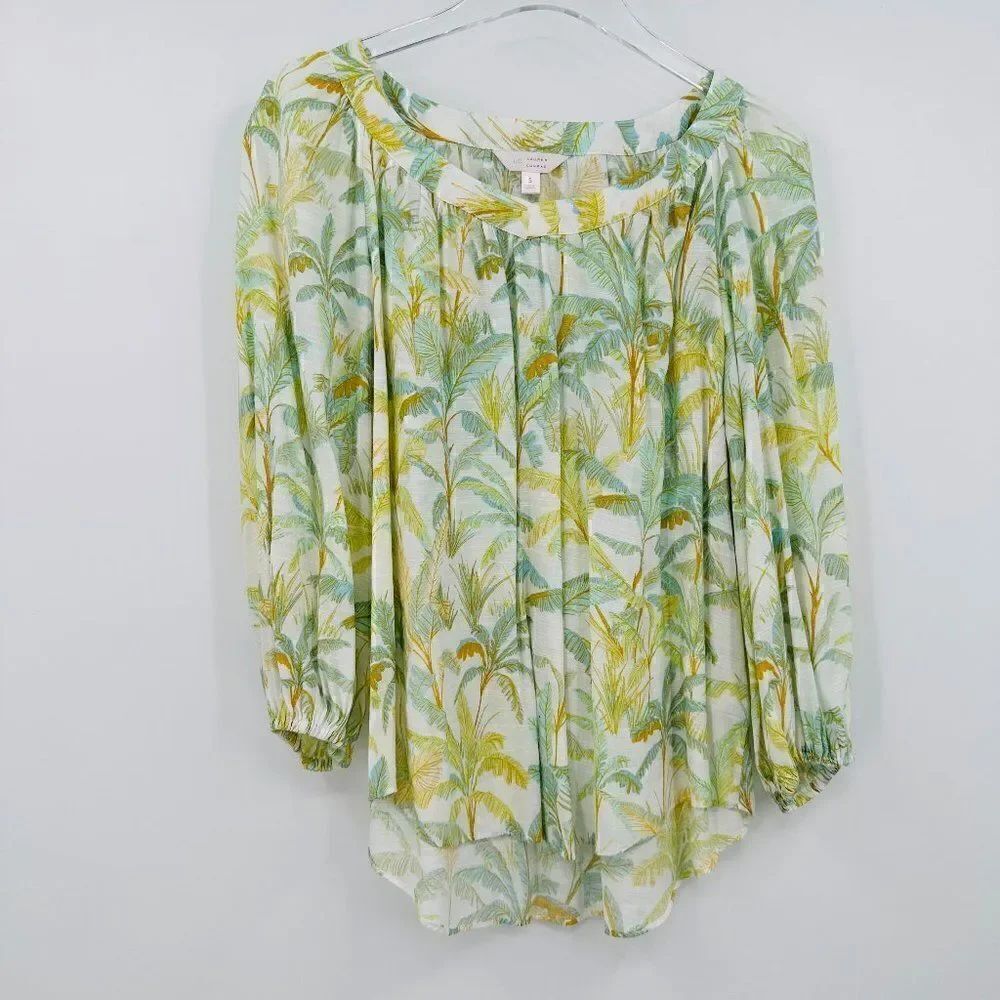LC Lauren Conrad Size Small White & Green Palm Leaf Print LongβSleeve SummerβTop